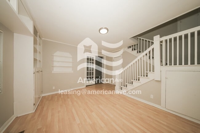 Foto del edificio - 3119 Pioneer Ave