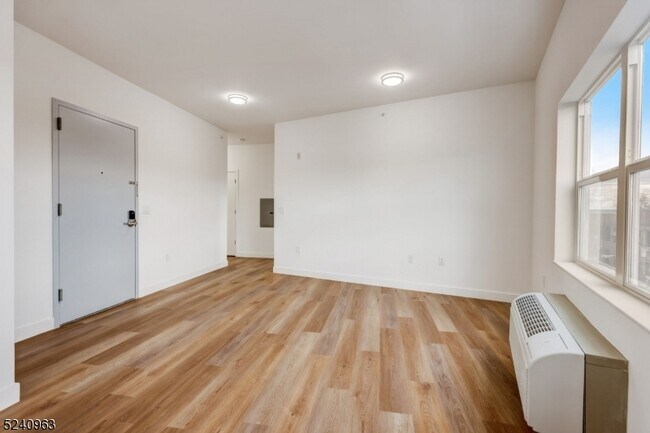 Foto del edificio - 48 Chadwick St