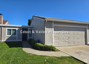 Building Photo - 726 Leese Dr