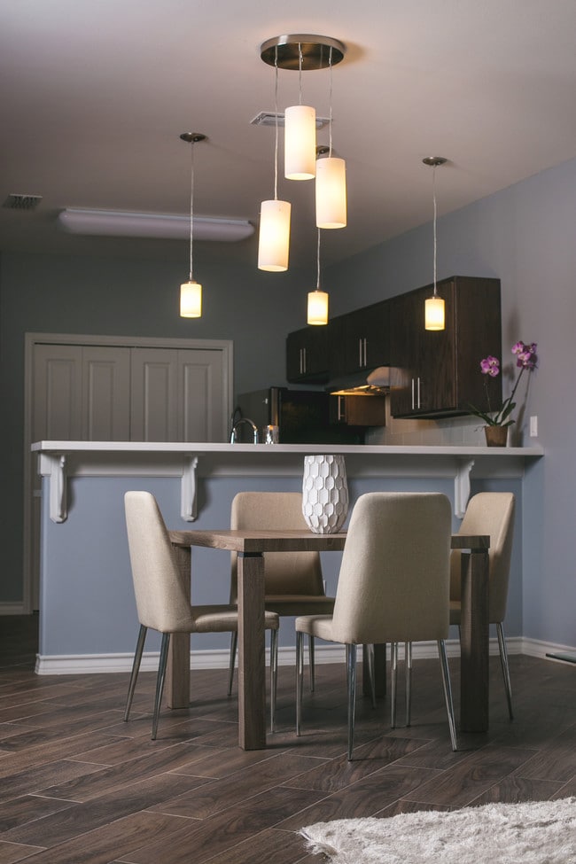 Building Photo - Avery Village Apartments & Townhomes