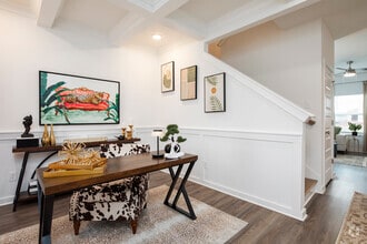 Building Photo - Parallel 36 @ Liberty