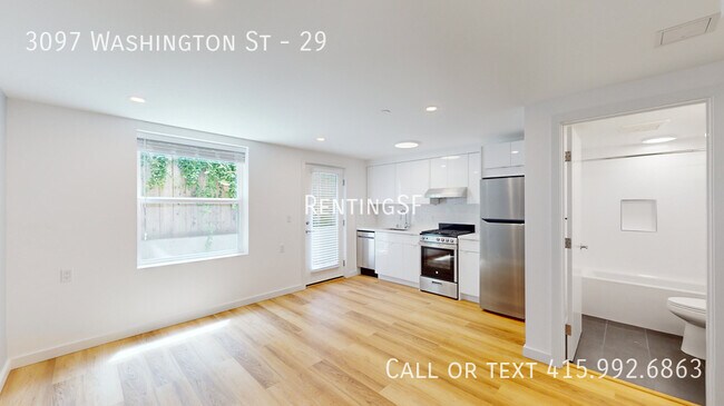Building Photo - Elegant 1-Bedroom Sanctuary in Coveted Pac...