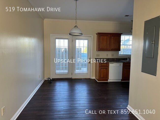 Building Photo - 519 Tomahawk Dr