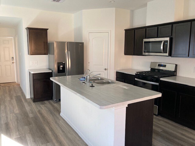 Foto del edificio - 12218 Canyon Sky Ln