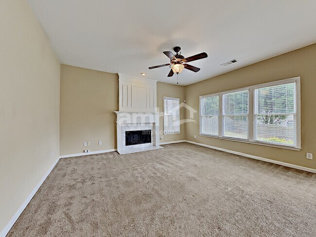 Foto del edificio - 3374 Hunters Point Rd SE