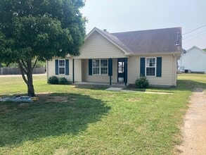 Building Photo - 704 Seaton Ct
