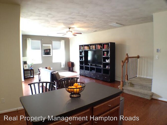 Foto del edificio - 3 br, 2.5 bath House - 5102 Lombard Street
