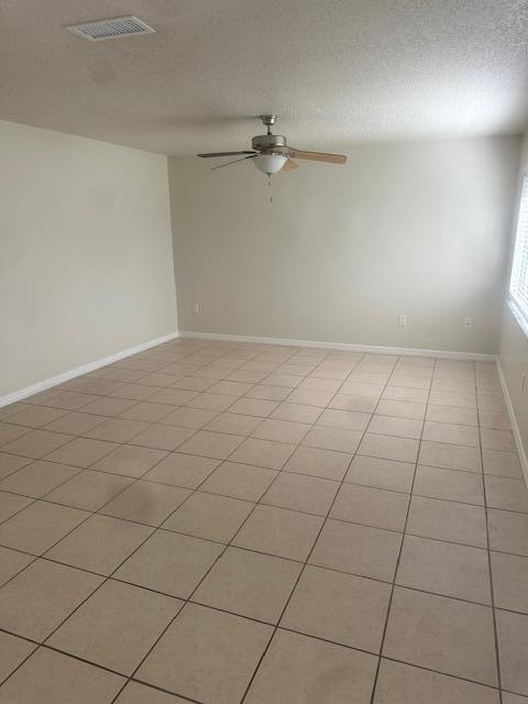 Foto del edificio - 712 Indian River Ave