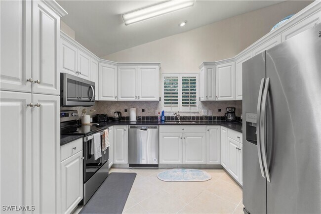 Foto del edificio - 348 Carinosa Ct