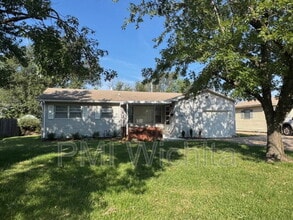 Building Photo - 3315 S Hiram St