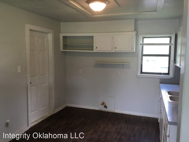 Building Photo - 3 br, 2 bath House - 12813 Northeast 36th ...