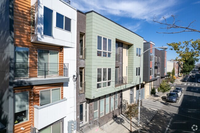 Building Photo - 1526 N 2nd St