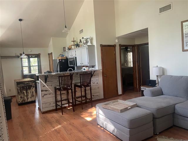 Building Photo - 120 Primrose Cove