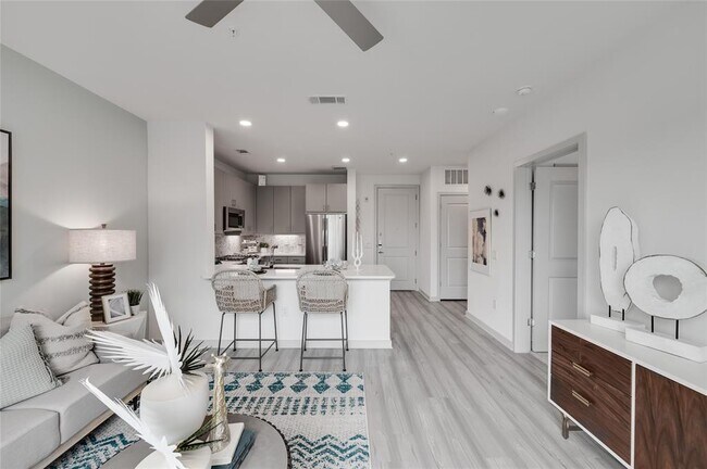 Foto del edificio - 3636 W Dallas St