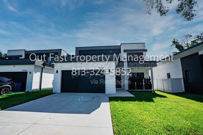 Foto del edificio - 7519 N Coolidge Ave