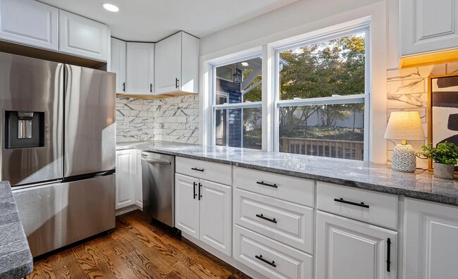 Foto del edificio - 5584 Morning St