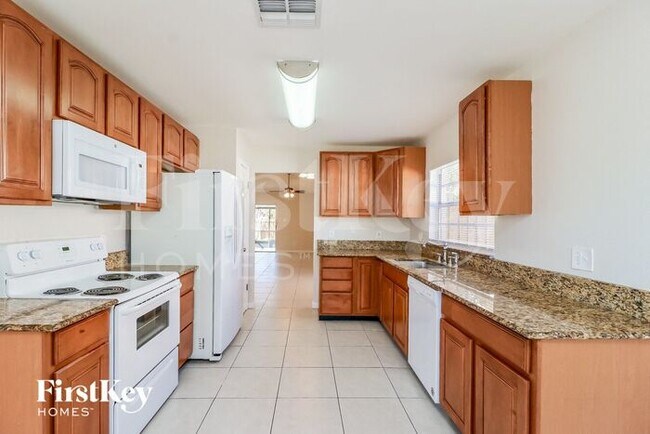 Building Photo - 1625 Gardner Dr