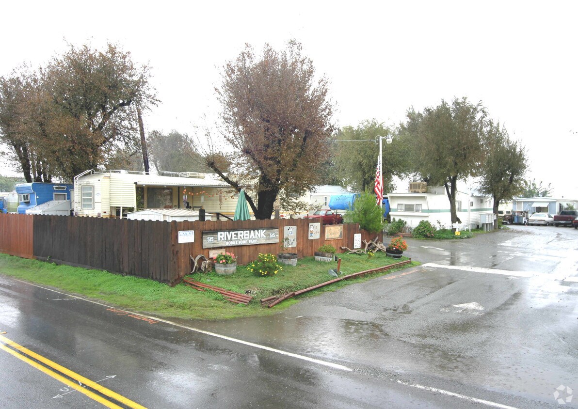 Rio Vista RV Park Apartments in Rio Vista, CA
