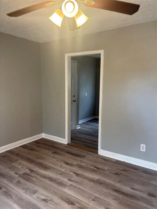 Building Photo - 1503 16th St