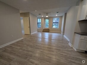 Building Photo - 155 Kendrick Ave