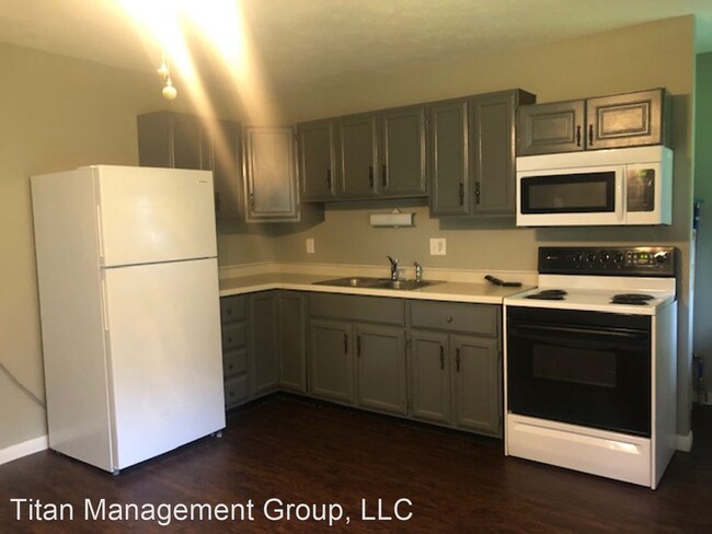Building Photo - 3 br, 1.5 bath House - 3816 Morris Dr
