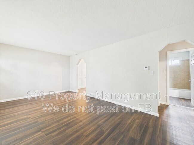 Foto del edificio - 7426 Indiana Ave