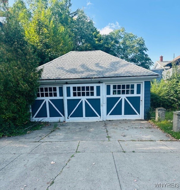 Foto del edificio - 58 Montrose Ave