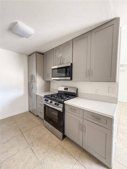 Building Photo - 5839 Bagley Ave