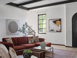 Building Photo - The Spaniard