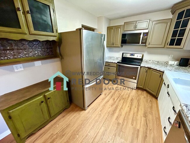 Building Photo - 4 Bed / 2 Bath Home for Rent — Great Falls, MT