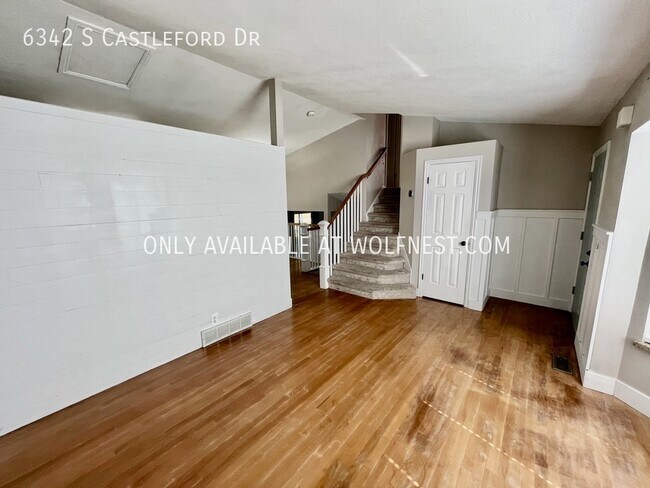 Building Photo - Spacious 4 Bedroom West Jordan Home! No De...