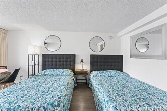 Building Photo - 445 Seaside Ave