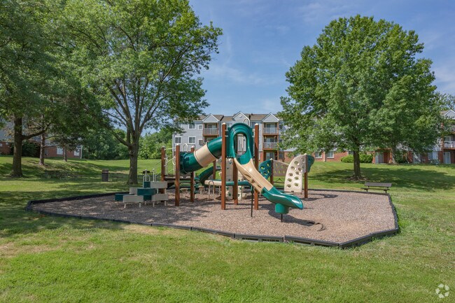 Área de juegos para niños - The Apartments at Canterbury