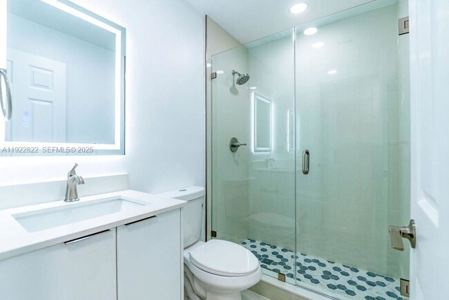 Building Photo - 5240 SW 139th Pl