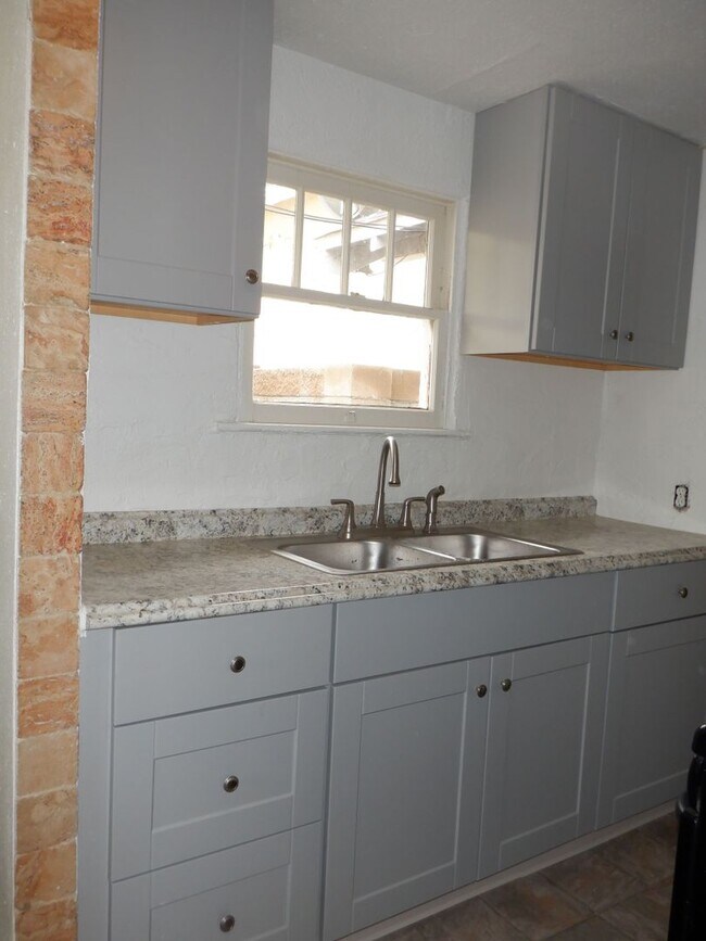 Foto del edificio - Charming home in Tehachapi