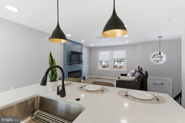 Foto del edificio - 7872 Bastille Pl