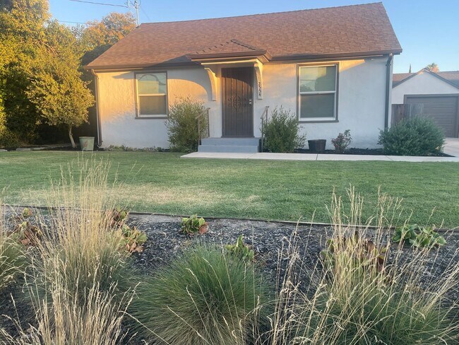Building Photo - 2554 W Rumble Rd