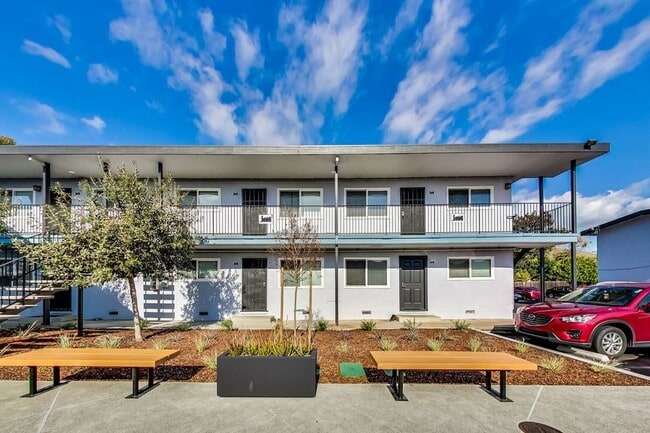 Foto del edificio - Beautifully Renovated Fremont Community. 3...