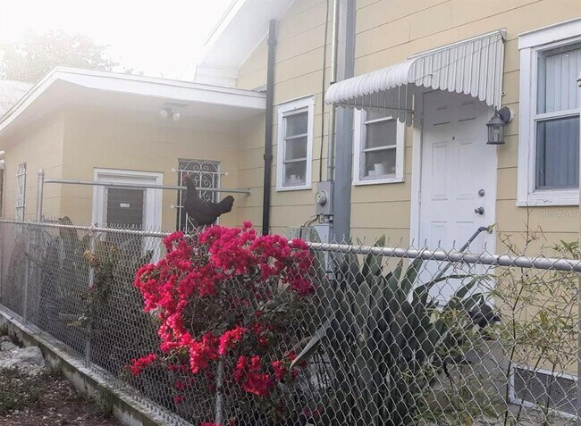 Foto del edificio - 1520 E 21st Ave