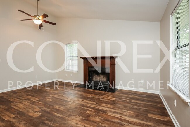 Foto del edificio - Charming Three Bedroom!