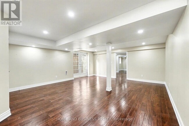 Building Photo - 19 Goldlist Dr