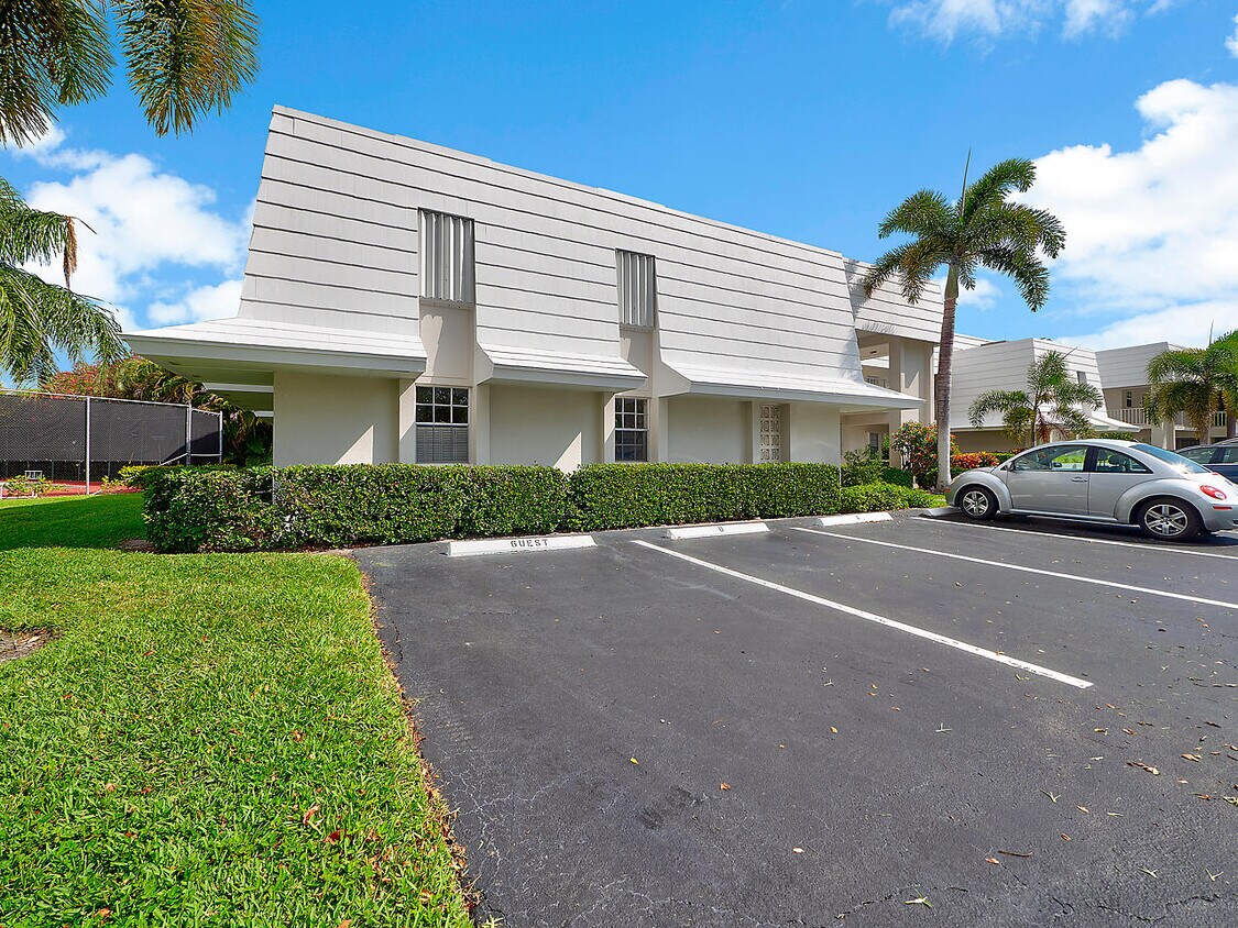 1251 Sugar Sands Blvd Unit 125, Riviera Beach, FL 33404 Condo for Rent in Riviera Beach, FL