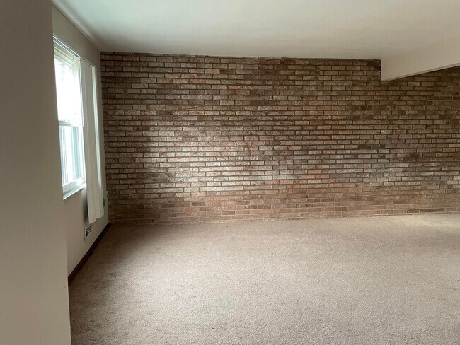 Foto del edificio - 2 Bedroom Townhome in Moon