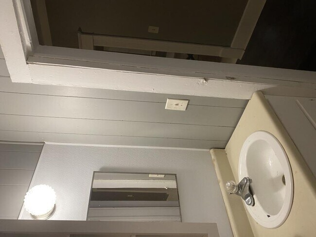 Foto del edificio - 1031-1031 I St