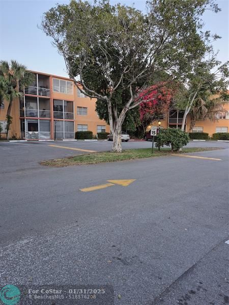 Foto principal - 4304 NW 9th Ave