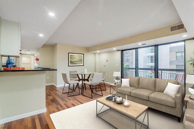 Foto del edificio - 759 2nd St