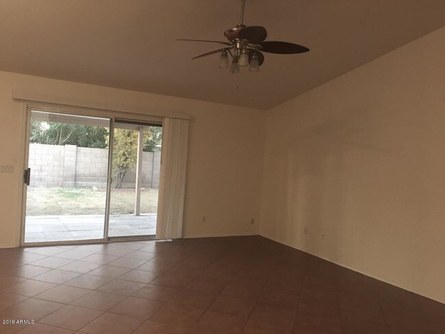 Foto del edificio - 844 N Granite St