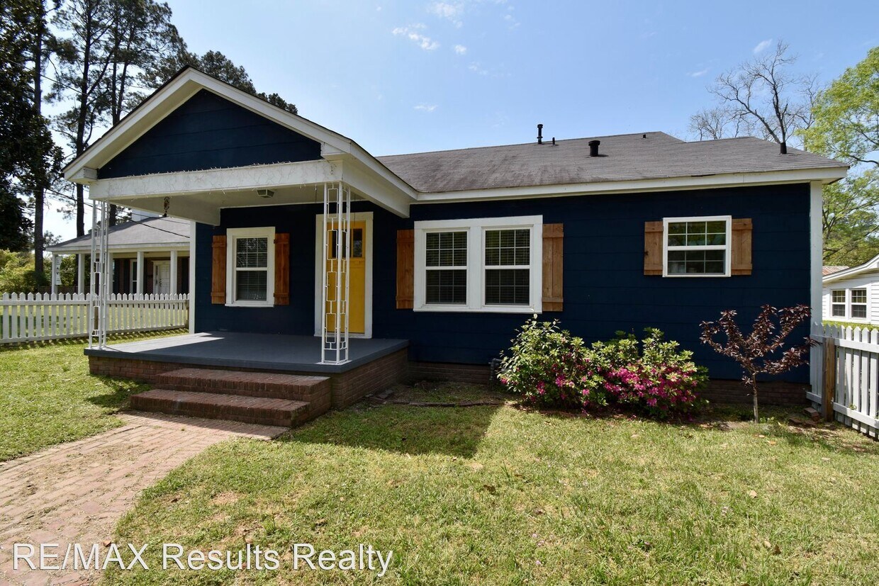 Primary Photo - 3 br, 2 bath House - 708 Tech Drive