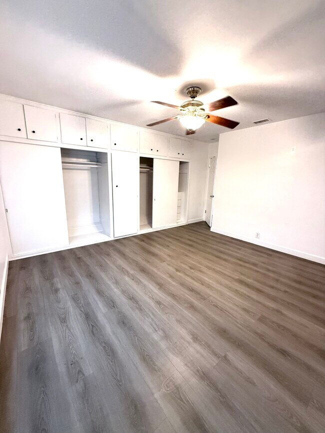Building Photo - 12622 Fletcher Dr