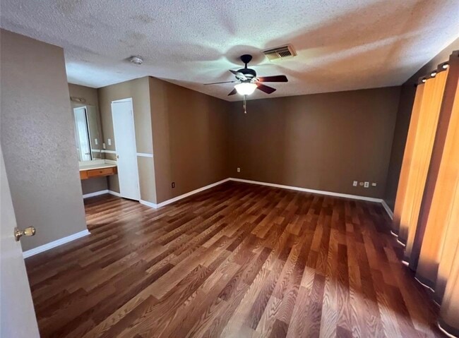 Foto del edificio - 11907 N Fairhollow Ln